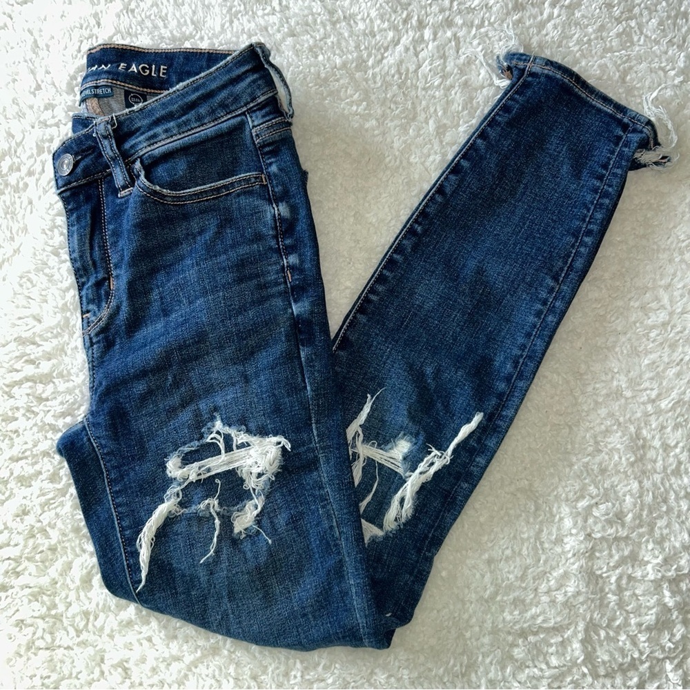 American Eagle Distressed High Rise Jeggings 00 Short